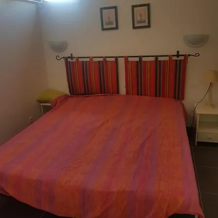 Piscine Golf Apartman